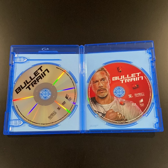 Bullet Train - Blu-ray & DVD Combo Set - Picture 3 of 5
